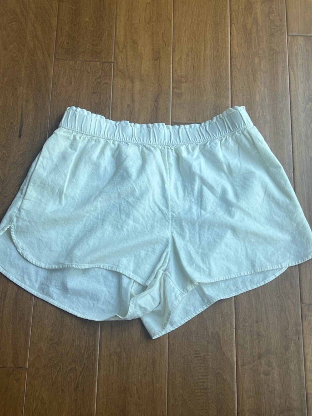 Women's White Linen Elastic Waist Shorts